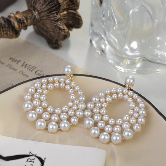 Electroplated Geometric Hollow Pearl Earrings
